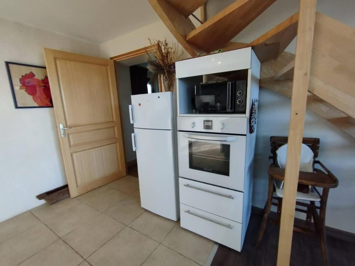 Large Farmhouse With Garden And Sea View For 8 People Locquenole Eksteriør billede
