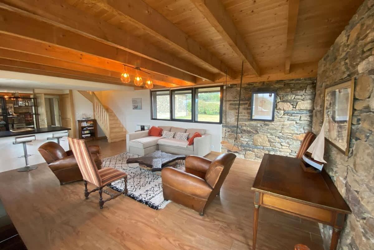 Large Farmhouse With Garden And Sea View For 8 People Locquenole Eksteriør billede